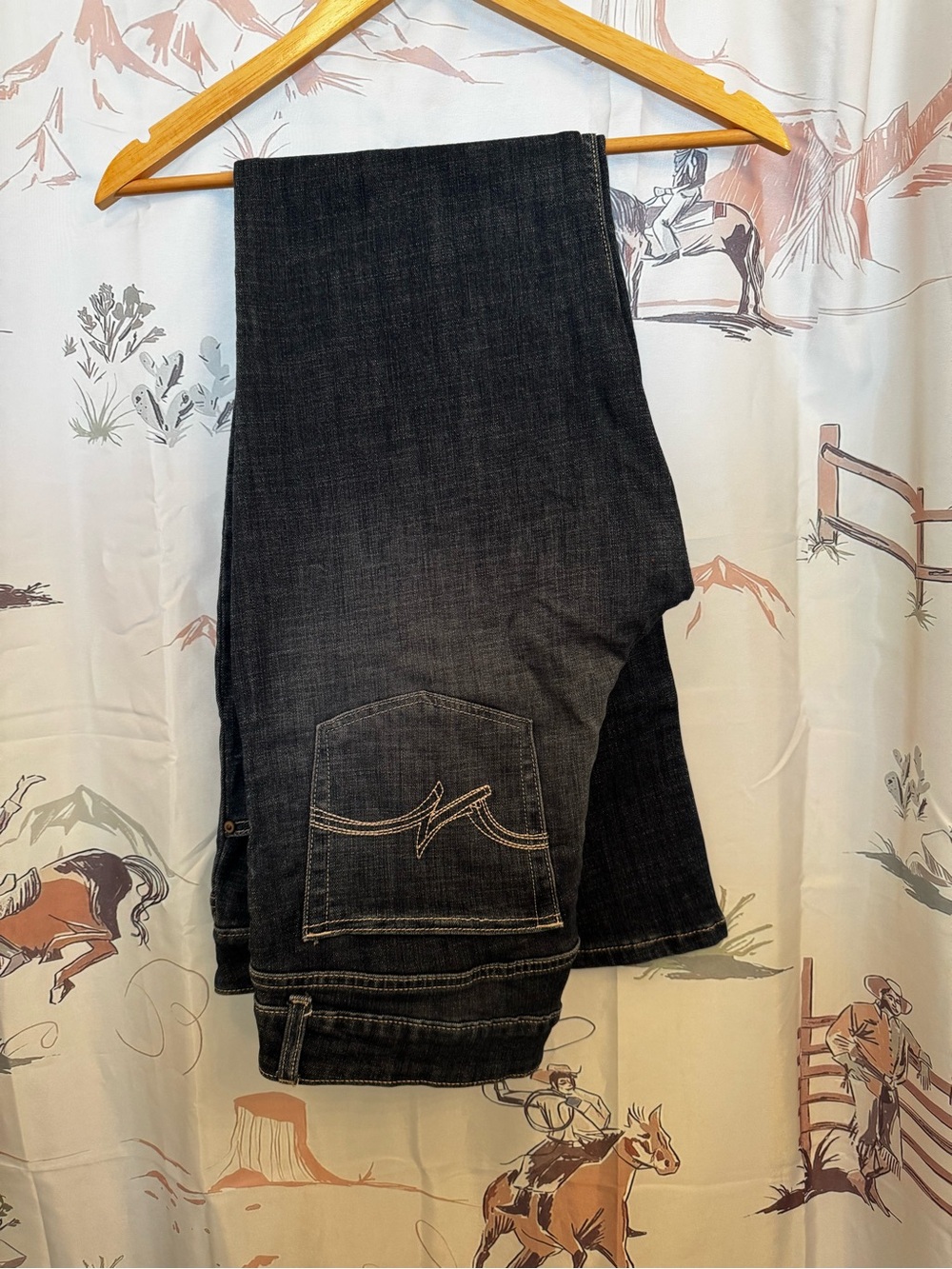 Wrangler Women's Dark Blue Relaxed Denim Jeans